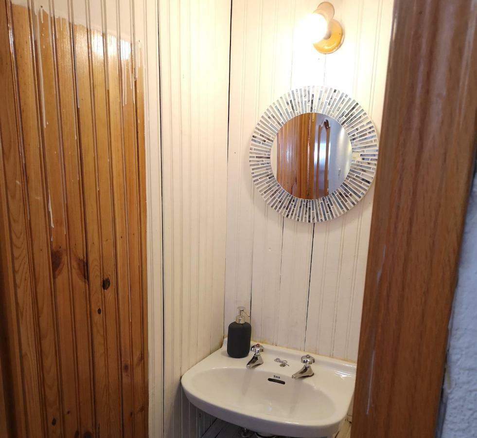 Apartamento Atocha 68 Apartman Madrid Kültér fotó