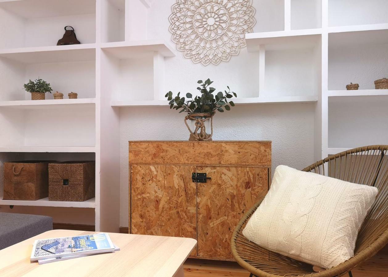 Apartamento Atocha 68 Apartman Madrid Kültér fotó