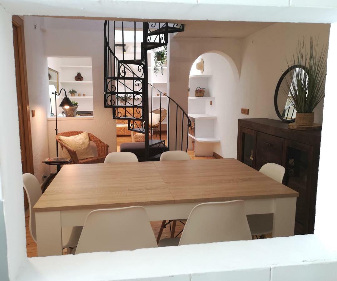 Apartamento Atocha 68 Apartman Madrid Kültér fotó