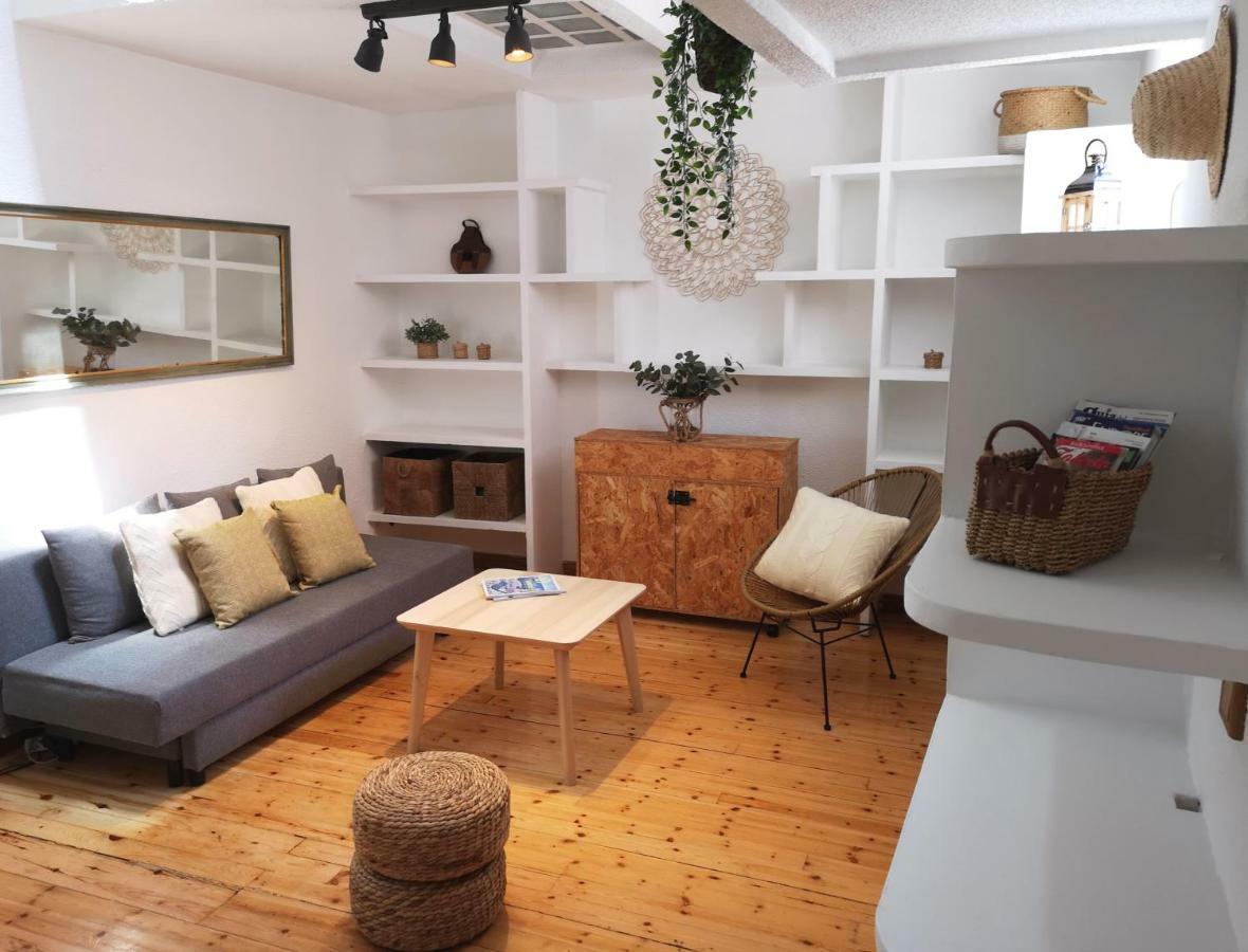 Apartamento Atocha 68 Apartman Madrid Kültér fotó